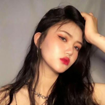 36张高清御姐风颓废女头像 自带高冷社会气质