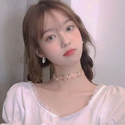 19张真实可爱不做作的女生露脸头像图来了