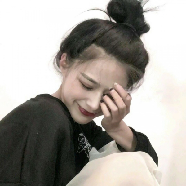 超清好看的女生正脸QQ头像合集（17张）