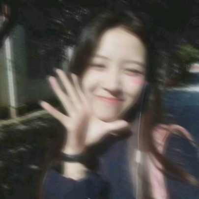 有质感的模糊感！13张高清女生QQ头像合集