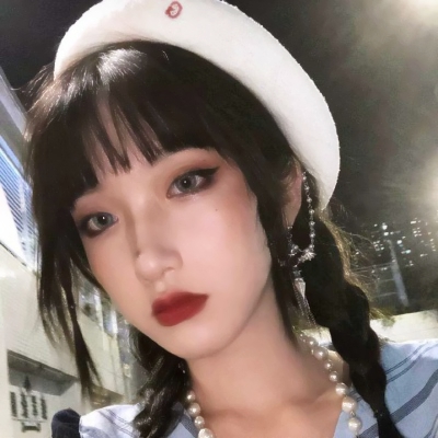 20张超酷个性原宿风QQ女生头像，高清图直接存