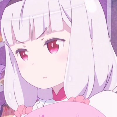 9张同一角色的可爱动漫女生头像合集