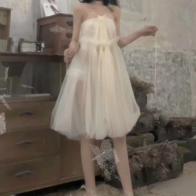 女生穿仙女裙的不露脸半身头像 21张高清图合集