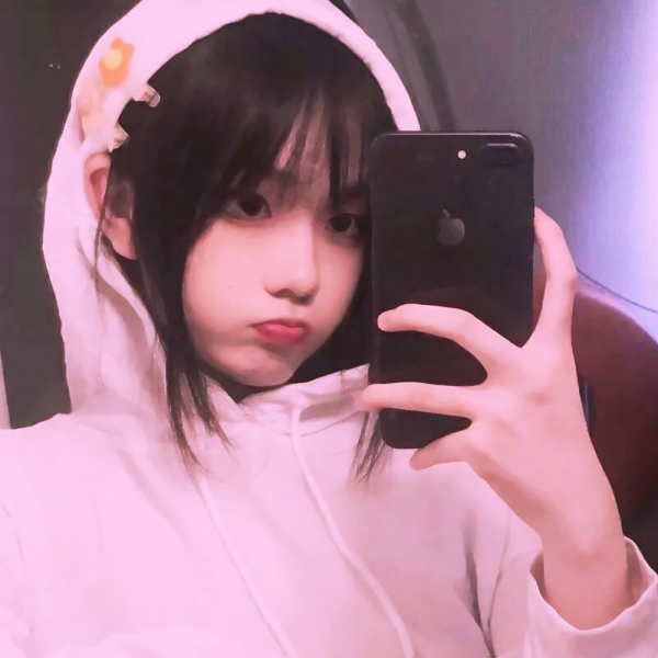 20张超清可爱粉紫色女生头像 快来挑款当头像