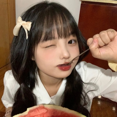 12张真人女生头像！不是网图的真人女生头像图集来啦