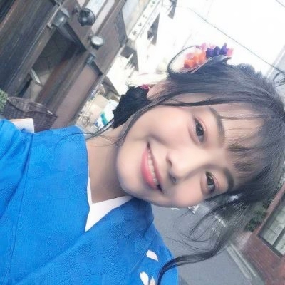 27张治愈感拉满！阳光大笑的女生高清头像合集