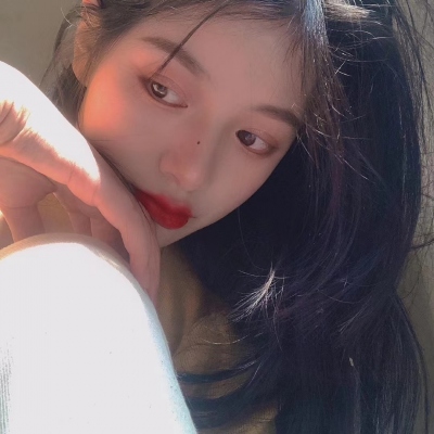 16张精致好看的真人女生头像，快存起来当头像