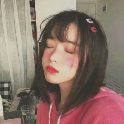 23张自带气质感的原宿港风女生QQ头像合集