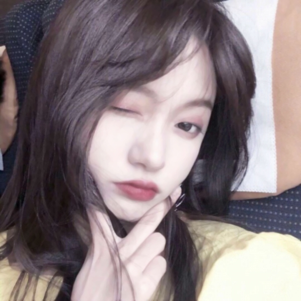 30张高清好看女生头像 各种风格任你挑