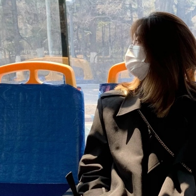 最新高清女生真人QQ头像 共11张好看美图