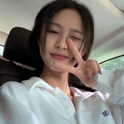 超绝！11张ins氛围感QQ女生头像合集