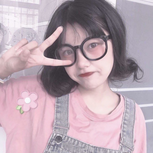 20张超清真人女生微信头像 直接就能用的真人女生头像合集