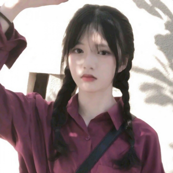 26张超清好看女生头像合集 漂亮女人照片头像素材