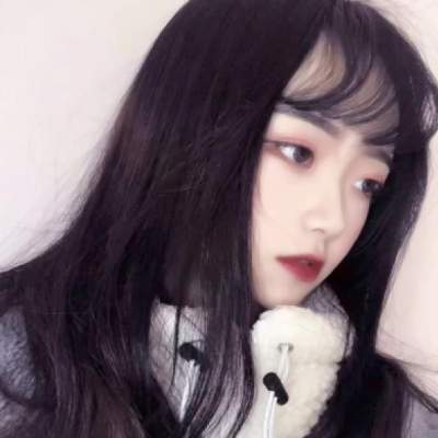 30张高清真实女生生活照 适合当微信头像的漂亮图片合集