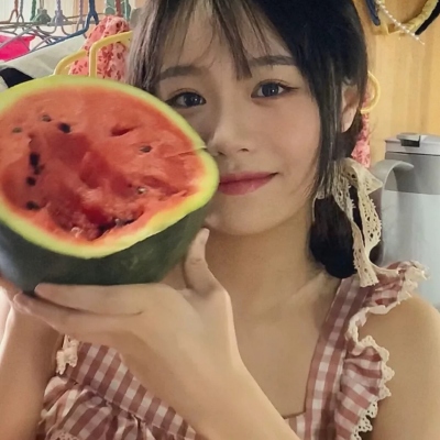 14张青春感拉满的真人露脸清纯女生头像