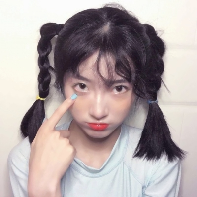 18张高清女生网图头像 新潮款一次看够