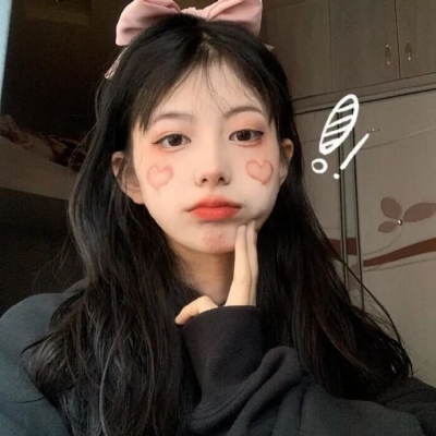女生真人生活照头像合集（20张）