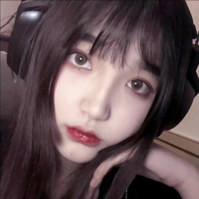 16张高清新潮玩网闺蜜女头 快和姐妹安排上