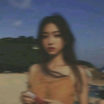 10张高清个性原宿风模糊女生头像合集
