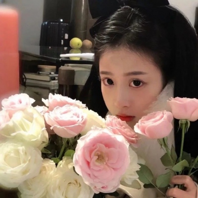 女生高清好看微信头像合集 共10张