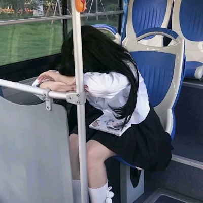 超火的女生QQ头像合集 8张高清无水印