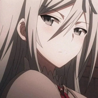 最新高清二次元女生动漫头像合集 共17张