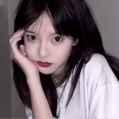 30张高清可爱气质女生头像合集 女生头像专属素材库