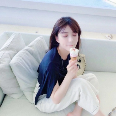 一左一右的唯美闺蜜头像！36张高清清新真人款分享