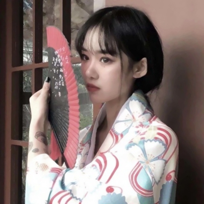 9张高清真人古风汉服女生头像合集