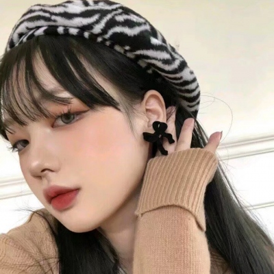 20张超好看的女生人物头像合集