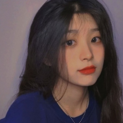 最新高清女生真人QQ头像 共11张好看美图