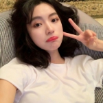17张高清优质女生微信头像合集