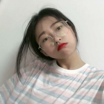 超清好看的女生QQ头像免费下载 共18张