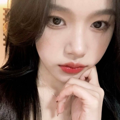 18张温柔感拉满的真人女生头像 氛围感直接拉满