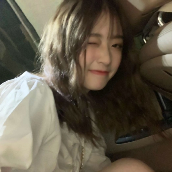 12张真人双人闺蜜头像 高清好看的闺蜜头像合集