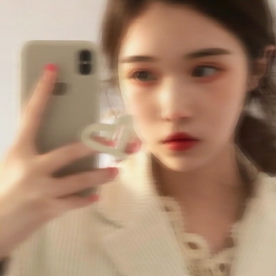 24张高清好看的真人模糊女头 个性氛围感拉满