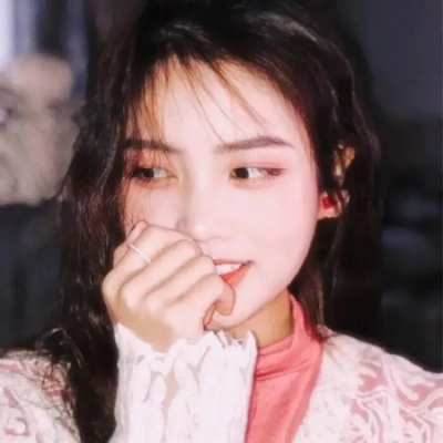 18张真人版简单耐看女生头像 快收藏来换头像