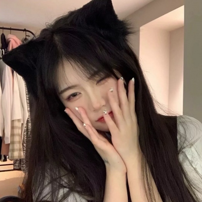 18岁女生能用的真人网图头像上新啦！共14张最新素材