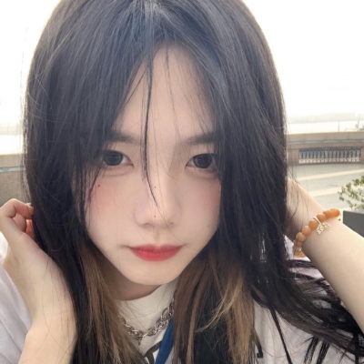 9张超好看的女生真人唯美QQ头像合集