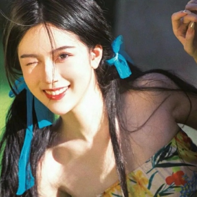 超清女生头像合集 8张精选图分享