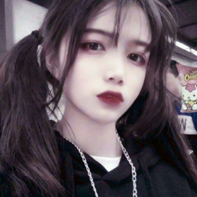 9张霸气冷感女生微信头像 高清无水印直接用