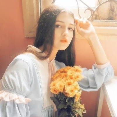 10张高清有气质的欧美风ins女生头像