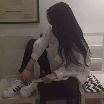 15张超拽霸气女生网图头像 高清新潮又好看