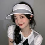 12张真人女生头像美图合集|小脸头像网更新