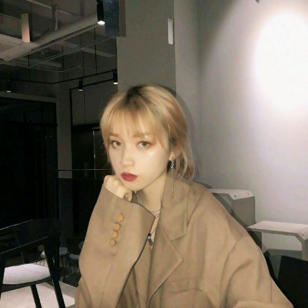 90后专属个性微信女头像 31张超高清素材合集