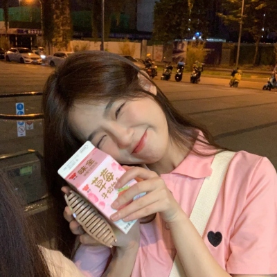 清新自然干净款女生微信头像上新啦，共20张