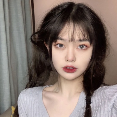 6张元气满满的可爱网红女生头像