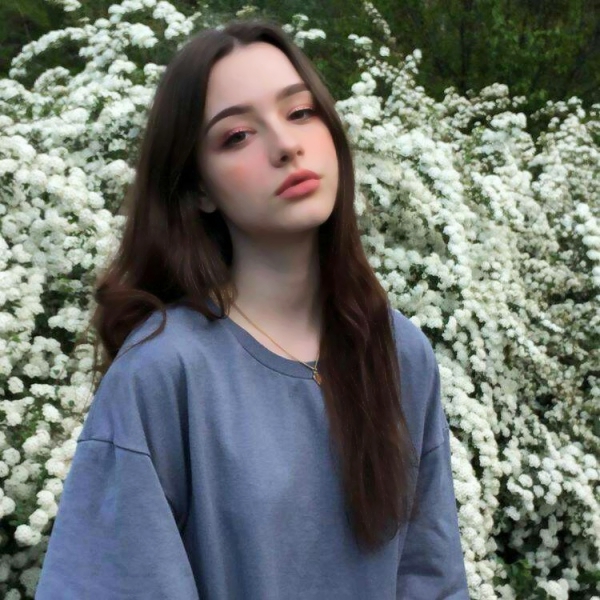 一眼心动的气质欧美女生头像，25张氛围感拉满的女头合集
