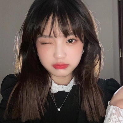 热门女生网红头像合集 14张高清漂亮图