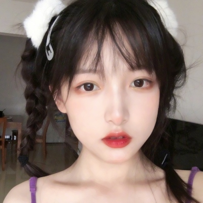16张个性好看的女生单人高清头像